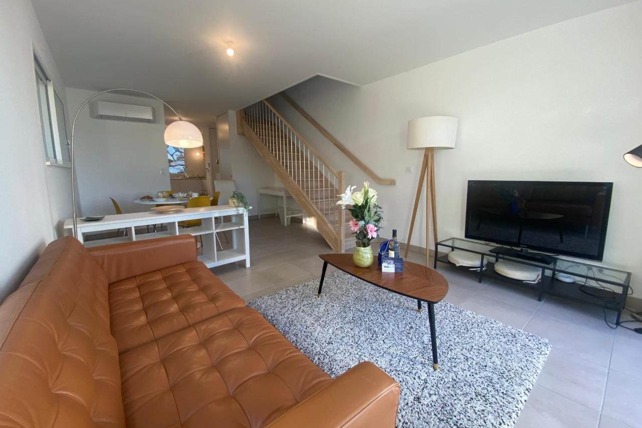 Roche Blanche - Terrasse Et Parking Apartment Ним Екстериор снимка